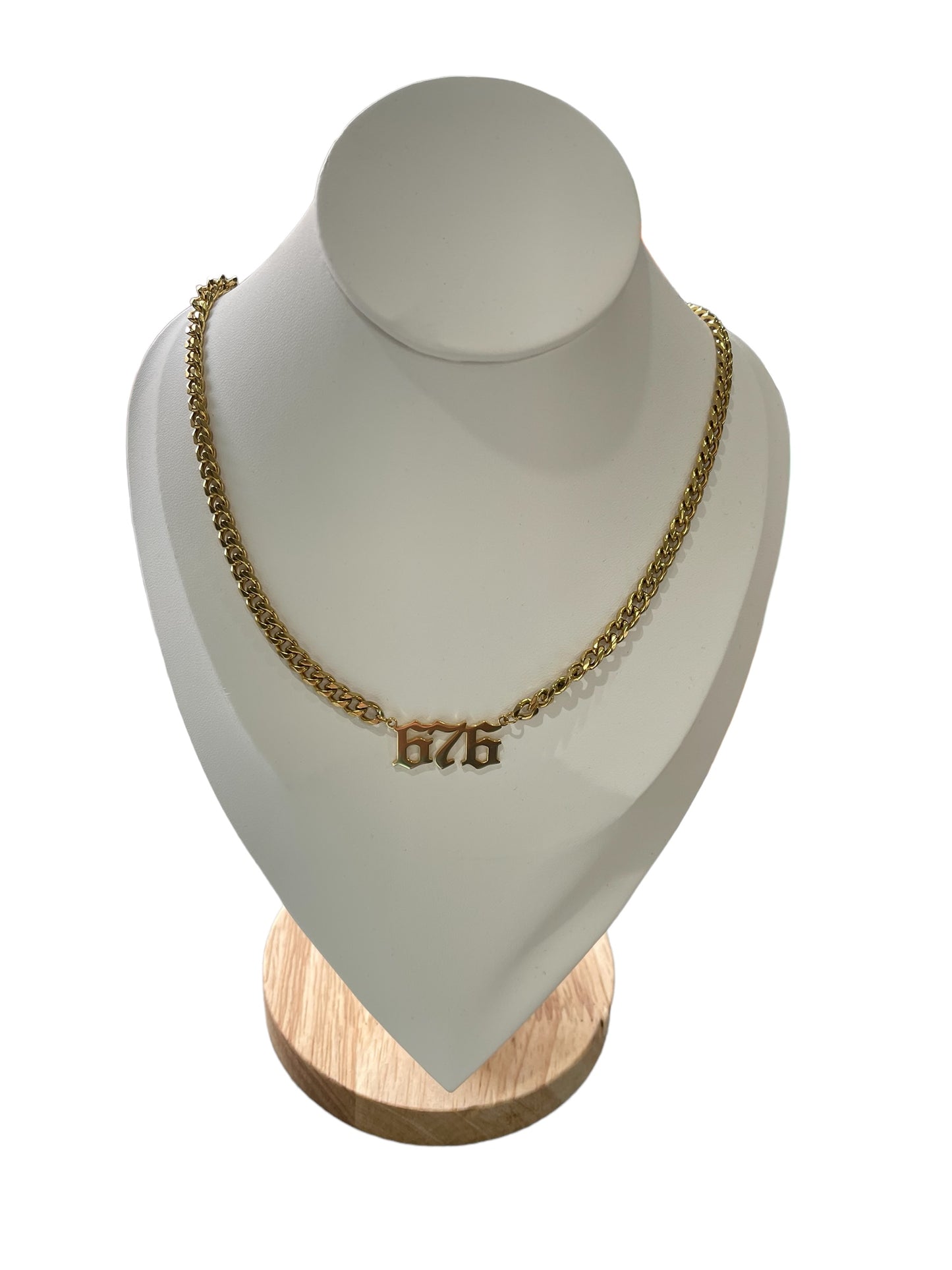 676 Mens Necklace