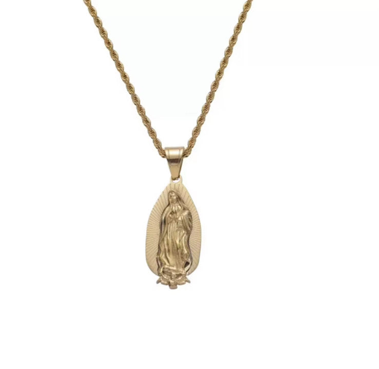 Reina Necklace